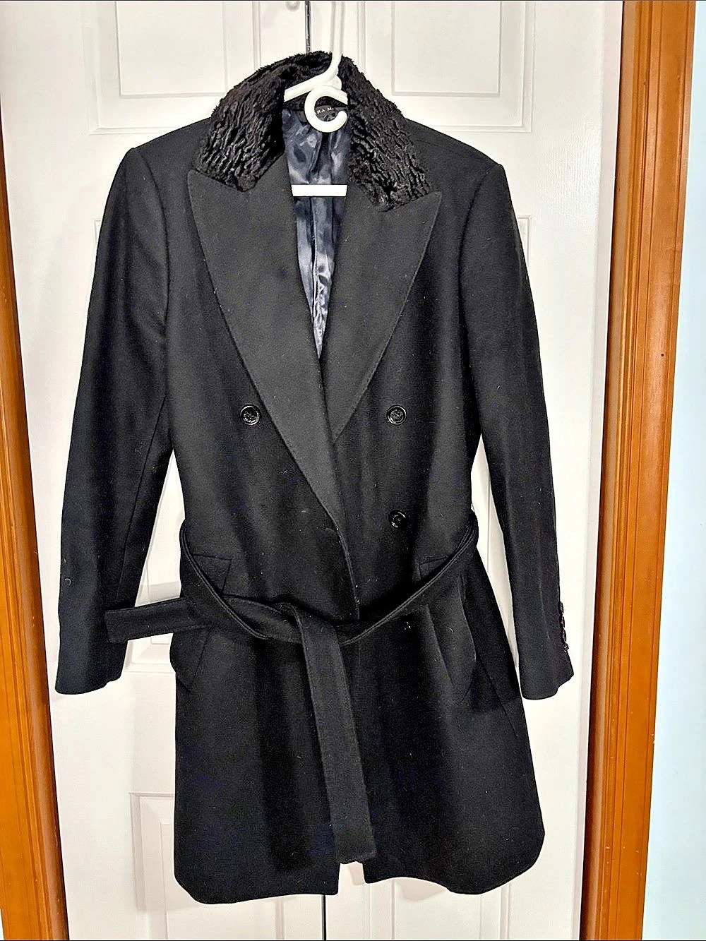 Zara Man Black Faux Fur Collar Belted Coat